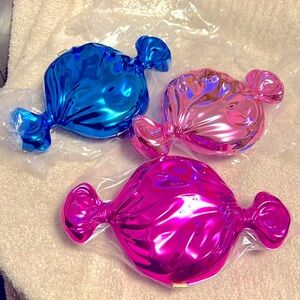 Looks like candy but I’m a purse very cute only $20 NWOT